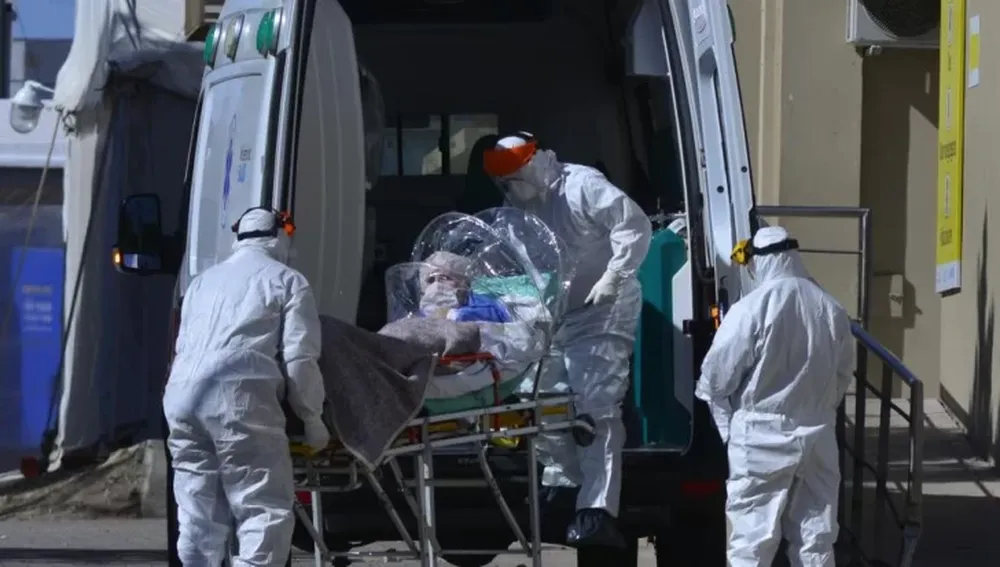 Confirman 16 nuevas muertes por coronavirus y el total de víctimas asciende a 1.453