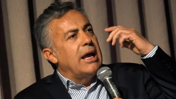 En el cierre, Cornejo presentó su lista para las elecciones del Pro