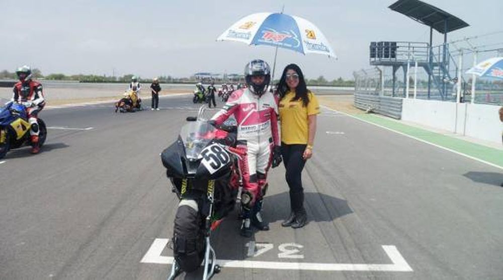 Frack, conforme con la moto nueva