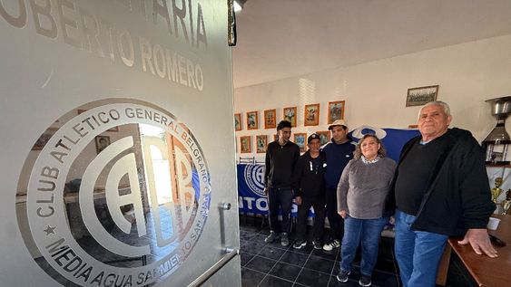 el orgullo de los que hicieron historia: los historicos de belgrano palpitan el regional amateur