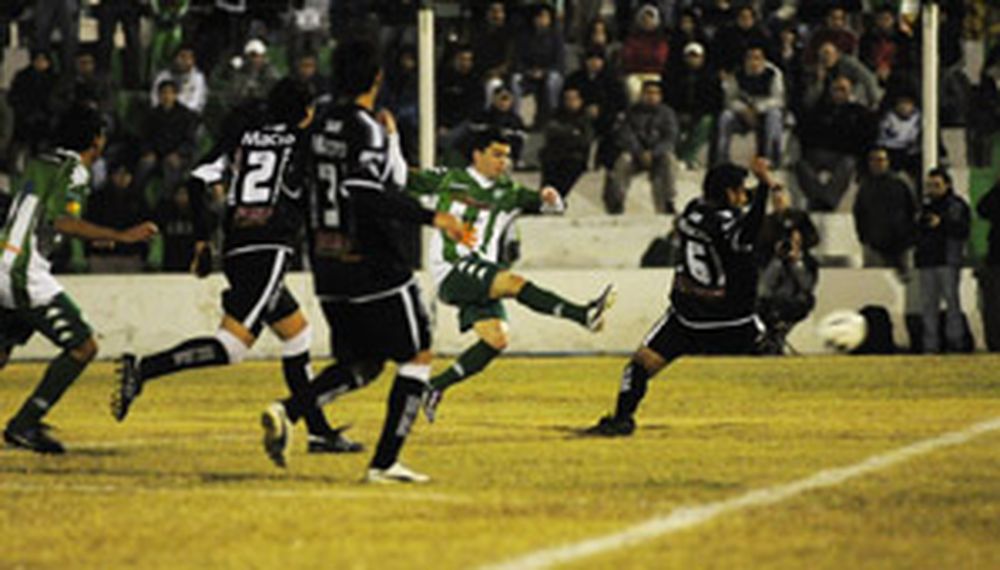 Sportivo consiguió una gran victoria sobre el final