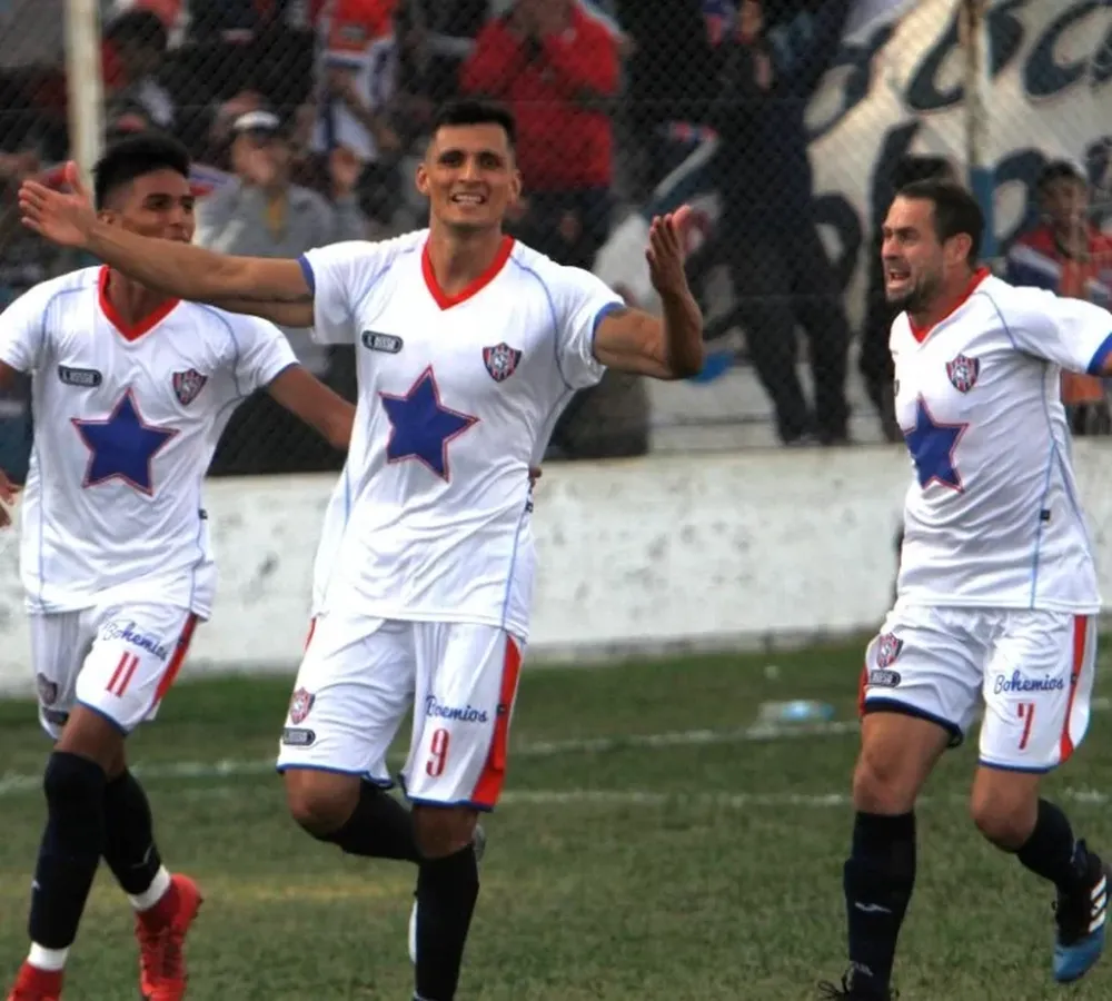 Los precios de las entradas para el partido de ida entre Peñarol e Independiente de Chivilcoy