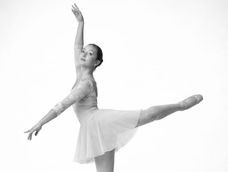 Maestros de la Fundación Julio Bocca capacitarán en la provincia a bailarines sanjuaninos. Maestros de la Fundación Julio Bocca capacitarán en la provincia a bailarines sanjuaninos.