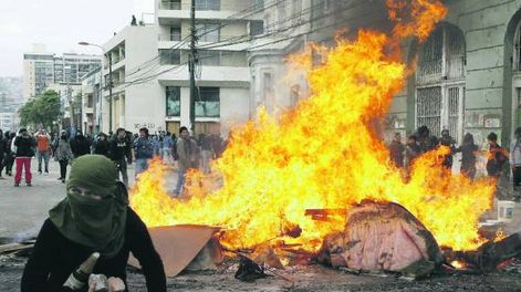 Los violentos opacaron las marchas