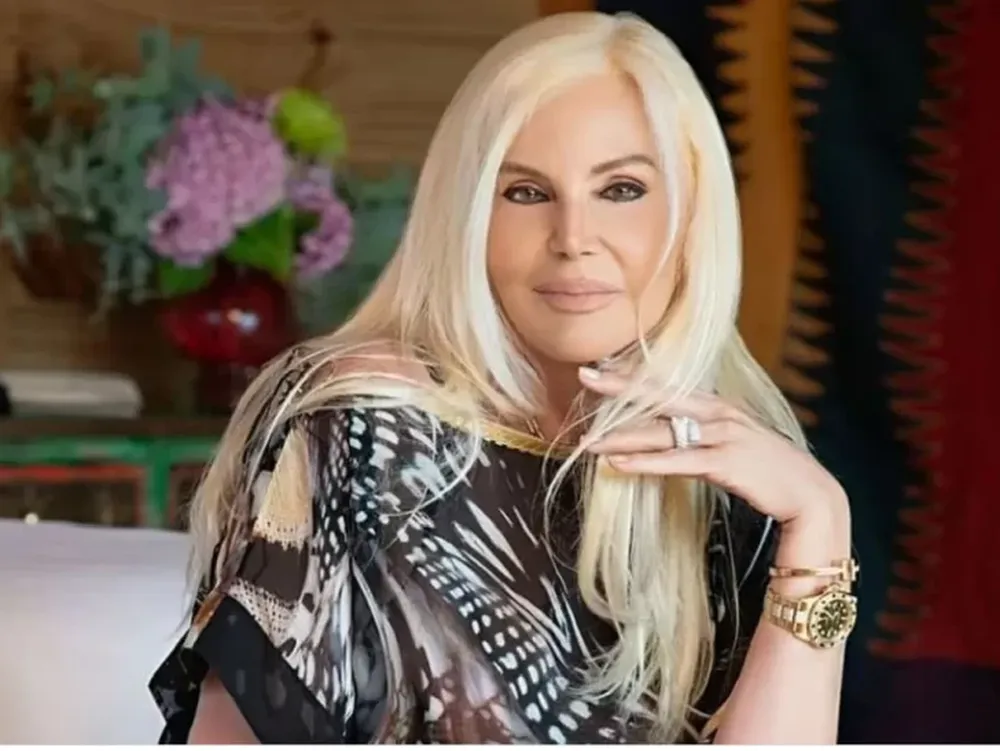 Del mensaje de Messi a una cuchara: los regalos que recibió Susana Giménez