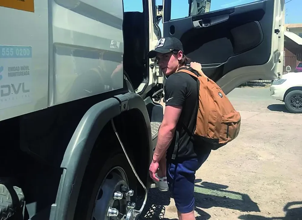 Tuvo que ir en camión desde San Juan para entrenar en San Lorenzo