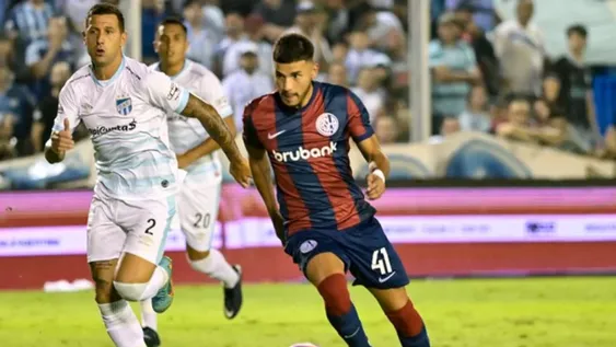 San Lorenzo continúa dulce y acecha al puntero