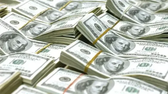 El dólar encadenó su sexta jornada en baja y cerró a $ 17,40