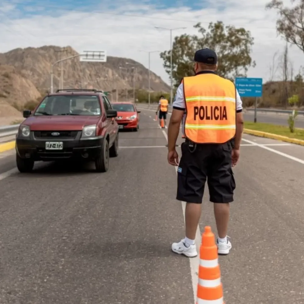 La policía realizó 32 actas por alcoholemia en distintos operativos