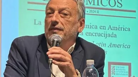 Hallaron muerto a un reconocido economista en su departamento y sospechan de un ataque de “viudas negras”
