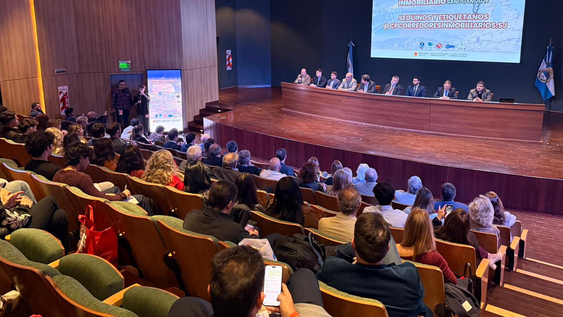 congreso fira joven: mas de un centenar de corredores y empresarios se dieron cita en san juan para analizar el mercado inmobiliario nacional