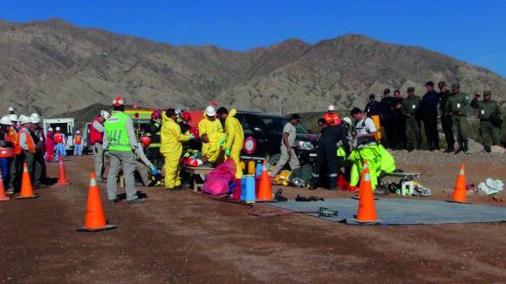 Simularon un derrame de cianuro para entrenarse