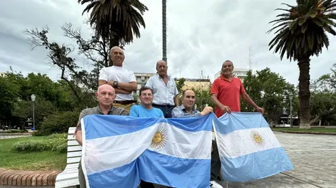 Isidro Flores, Carlos Sarmiento, Celestino Naveda, Alfredo Andrada, Pablo Sotelo y Ernesto Leal, algunos de los hombres que formaron parte del primer Cruce de los Andes después de San Martín.