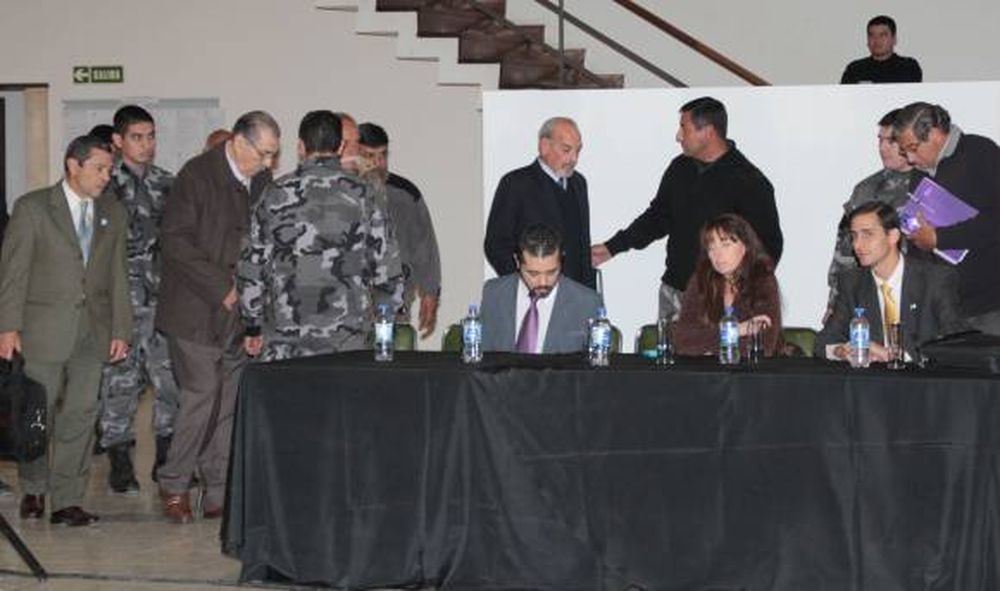 Nuevo fiscal considera poco probable otro juicio este año