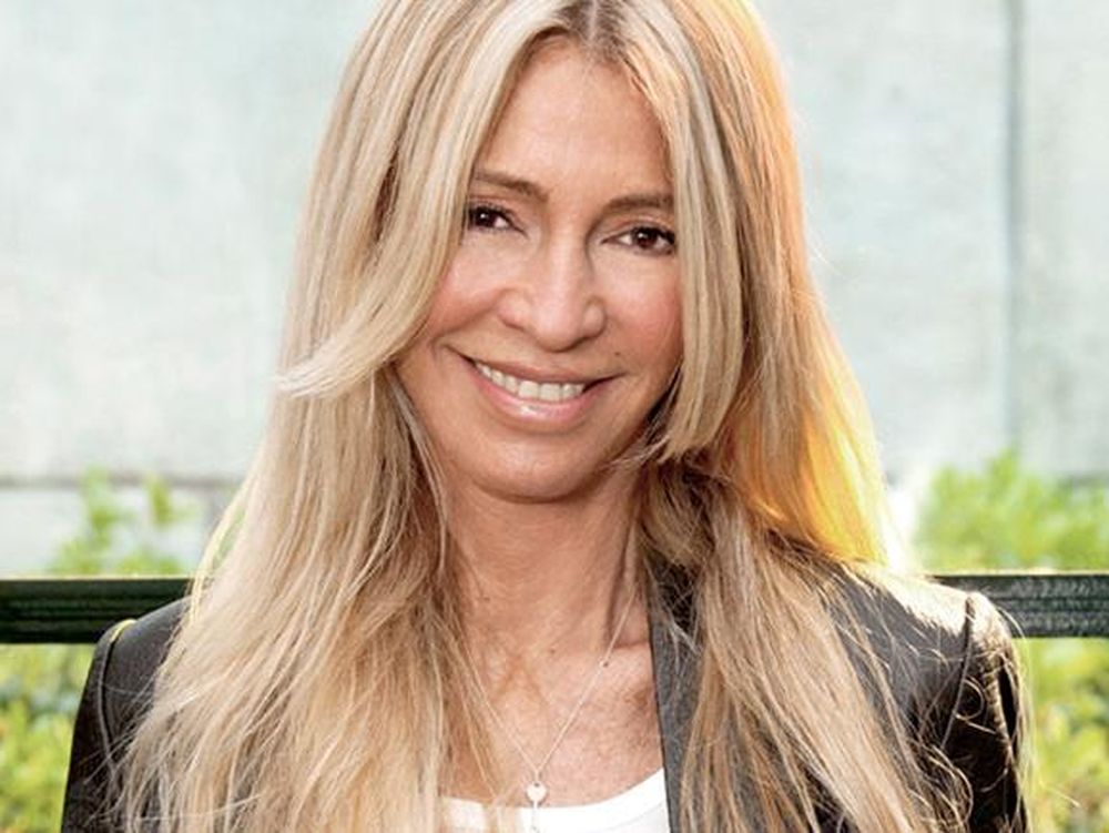 Destrozaron a Cris Morena por un compilado de imágenes violentas de sus series