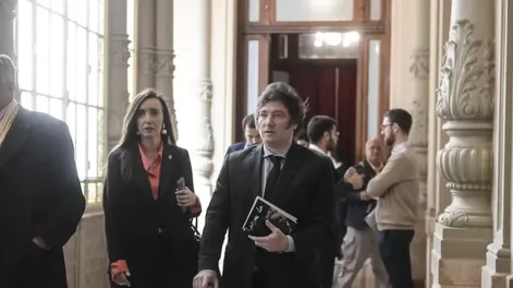 Crece la distancia: Javier Milei y Victoria Villarruel encabezarán diferentes homenajes por Malvinas