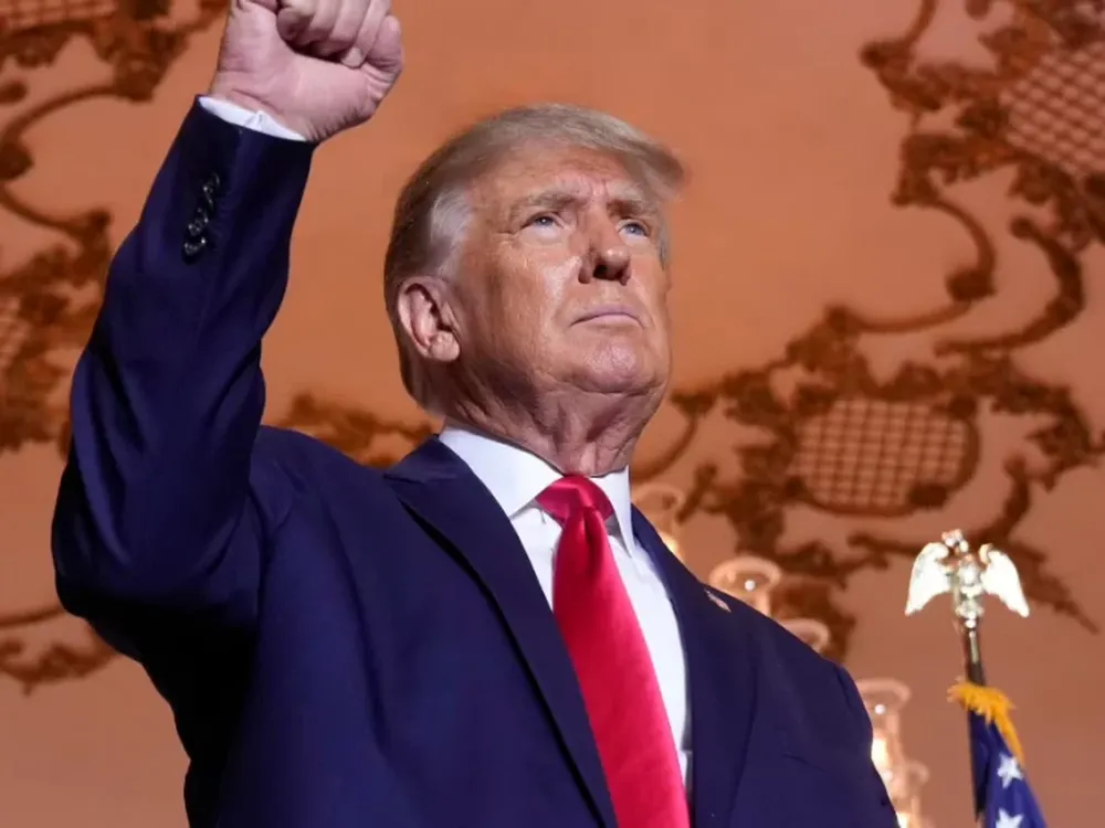 Trump asegura que será detenido el martes y convocó a protestas en su defensa