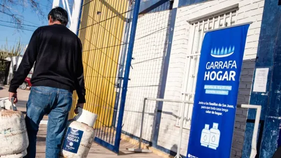 CRONOGRAMA. La venta de las garrafas se organiza a través de Defensa al Consumidor y es con visitas a los departamentos.