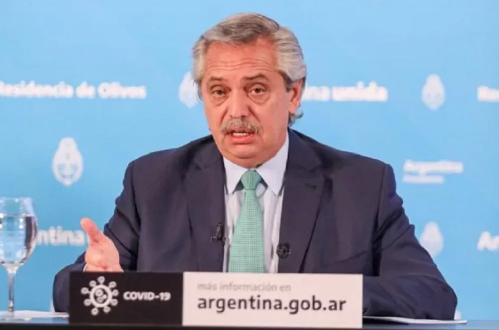 Alberto Fernández analiza extender la cuarentena obligatoria hasta el 8 de junio