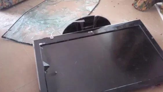 Una nena de 3 años, internada luego de que se le cayera el televisor sobre la cabeza