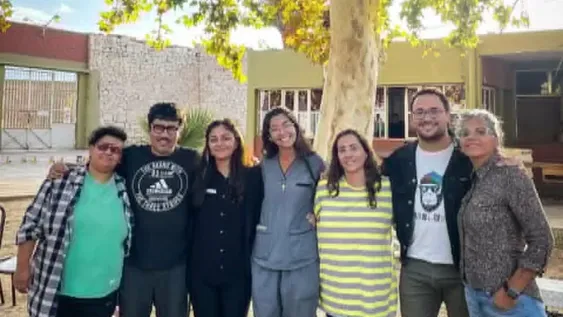 El equipo: Tachi Sáez, Berny Garay Pringles, Andrea Gentili, Celeste Fuentes, Marta Sisterna, Marcelo Olivero y La Negra López