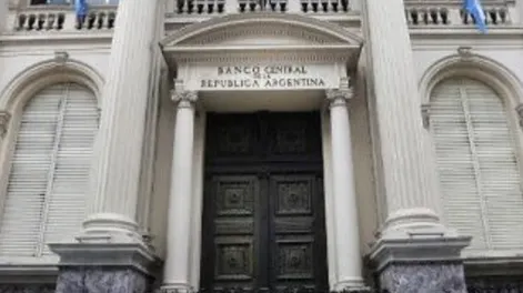 El Banco Central bajó la tasa de interés de referencia al 70 por ciento