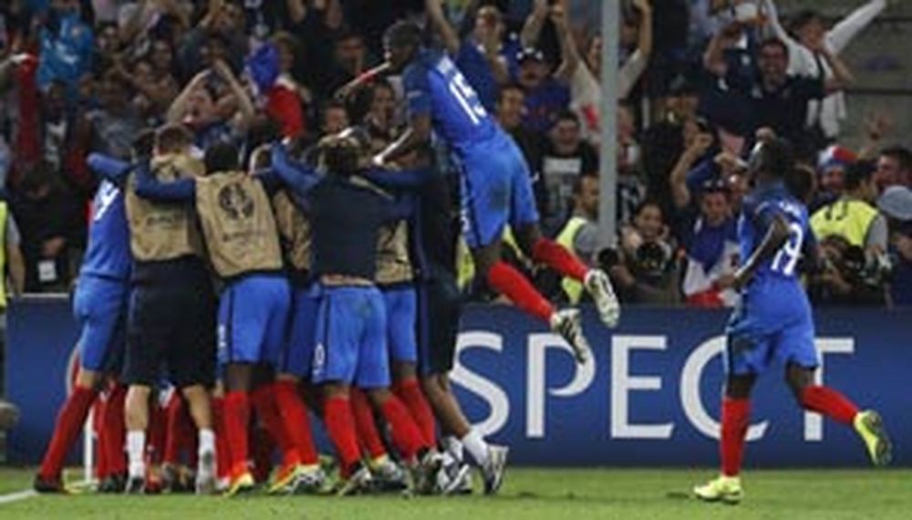 Triunfo de Francia, empate en Suiza-Rumania y derrota de Rusia