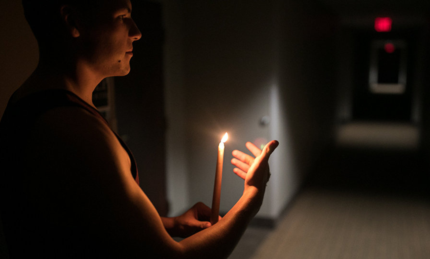 Sin luz.