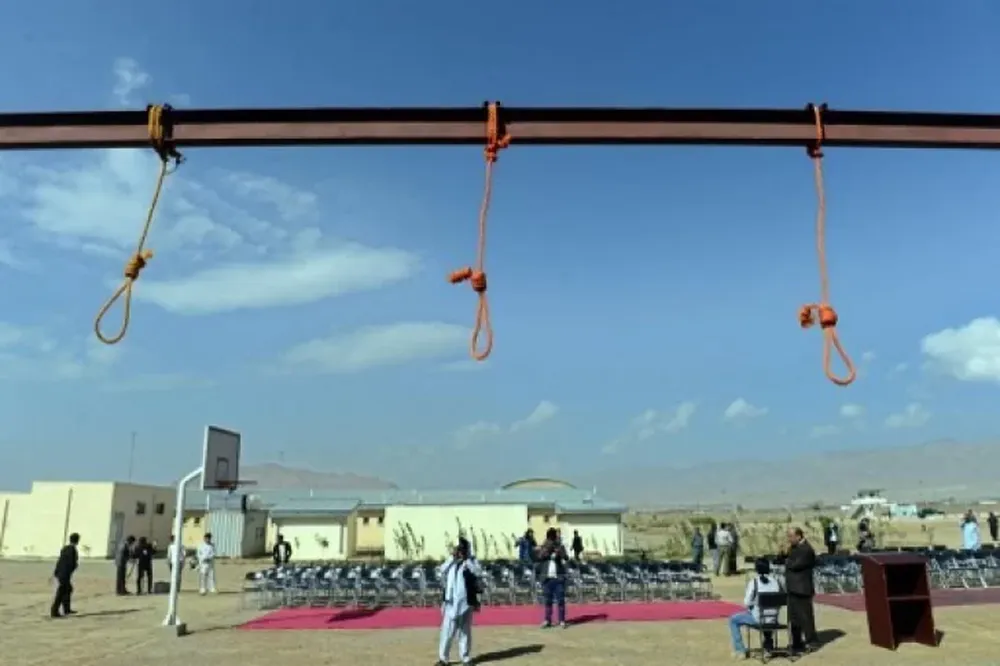 Sólo uno de los cuatro argentinos residentes en Kabul pudo abandonar Afganistán