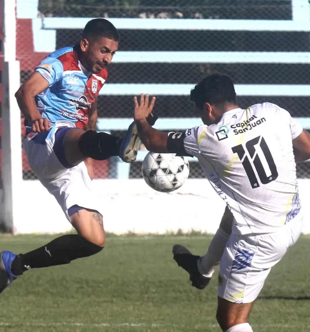 El cuarteto local abre los mano a mano