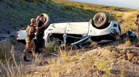 Tragedia en la Ruta 40: volcó una camioneta y su conductor murió en el acto