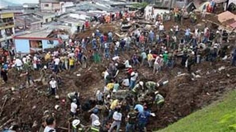 Al menos 29 muertos por un alud en Colombia