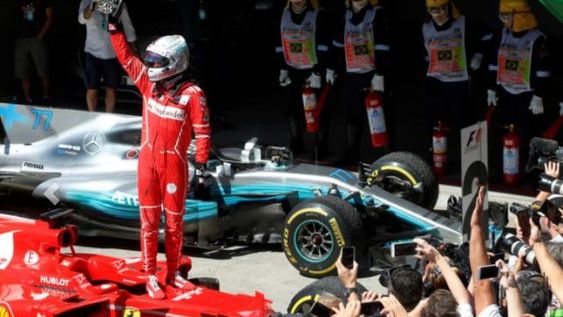 Vettel volvió al triunfo en Brasil