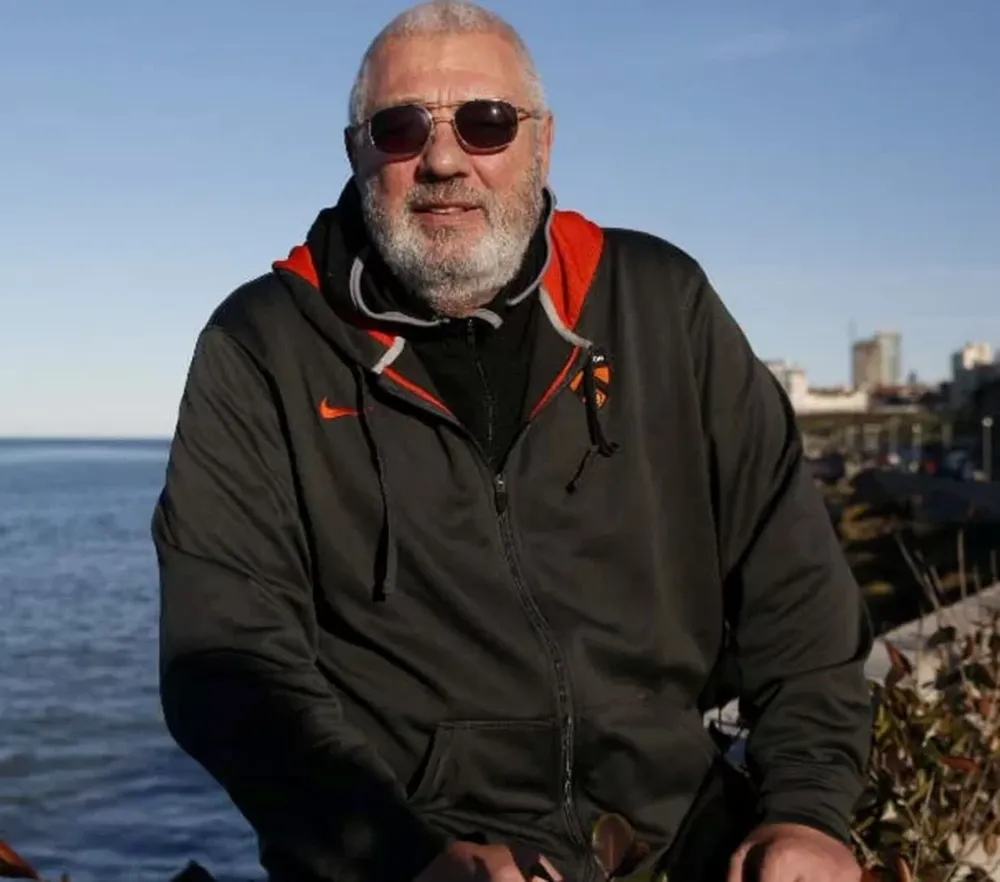 Pasan los años, la hazaña crece