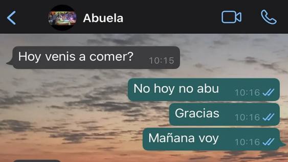 Los mensajes de la “abuela manipuladora” que se hicieron virales