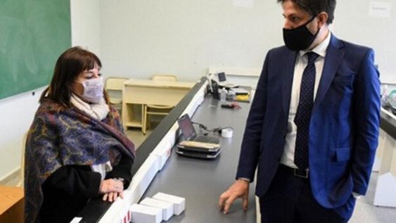 Educación propone que se apruebe el 70% de contenidos para pasar de año