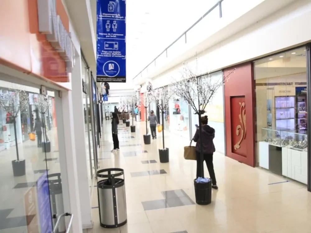 Las ventas minoristas pymes cayeron en mayo 7% intermensual