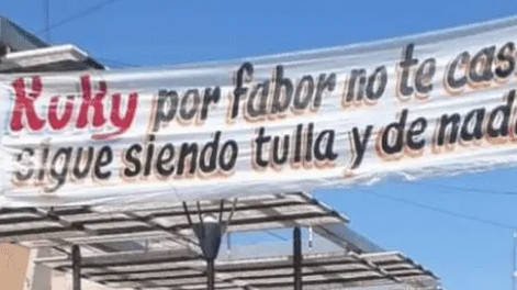 El extraño pasacalles hot que le dejó una persona a su ex pidiéndole que no se case