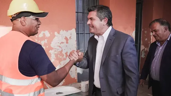 El arreglo de escuelas costó $4.600 millones y quieren ahorrar el 50%