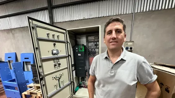 Leonardo de la Vega.-