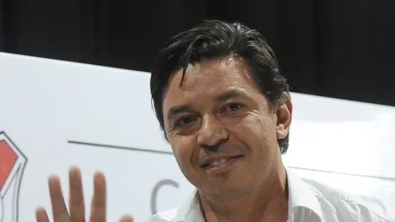 Gallardo hace testeos en Paraguay