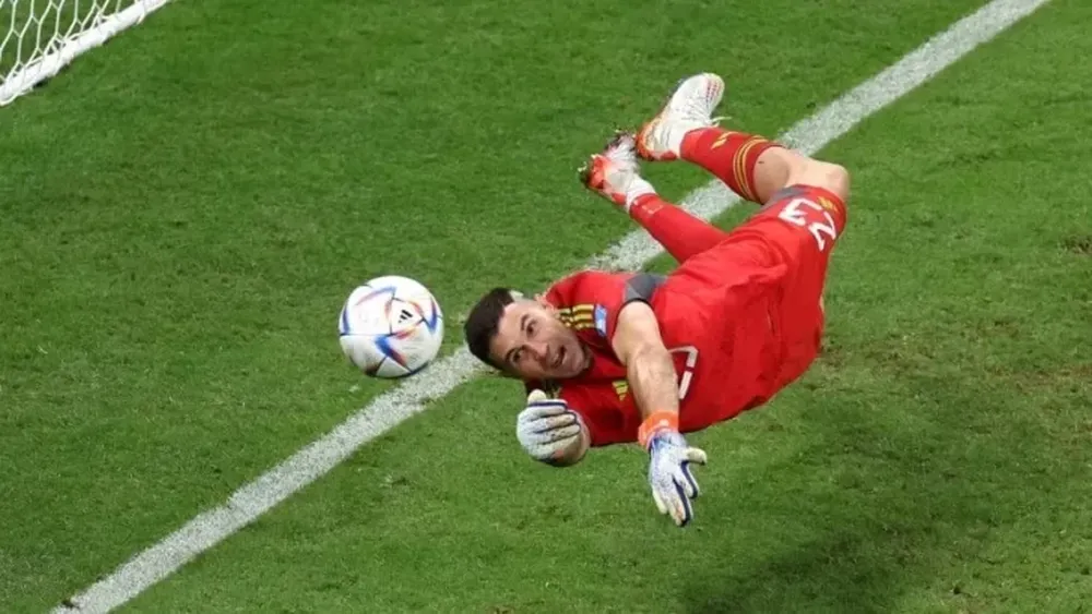 El show del Dibu Martínez en los penales