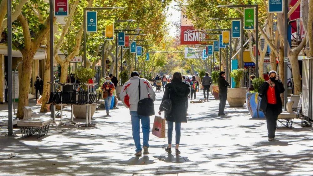 La Cámara de Comercio de San Juan quiere adelantar el Día del Padre.