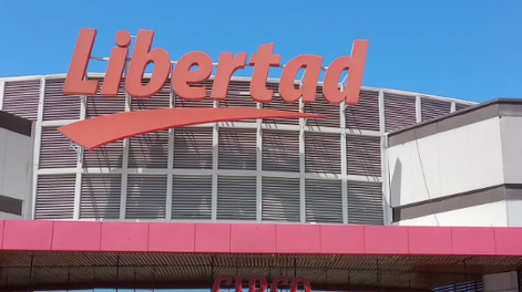 Los dueños del Hiper Libertad venden sus activos en Sudamérica por estar en crisis, pero aseguran que no cierra ningún local en el país
