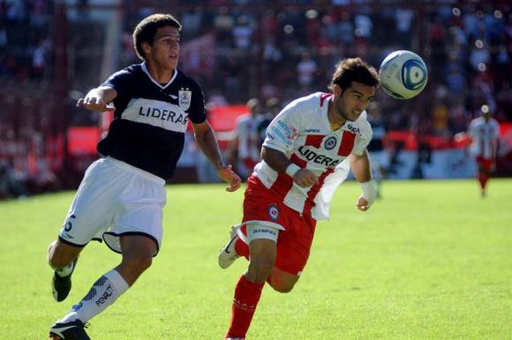Argentinos y Gimnasia, iguales