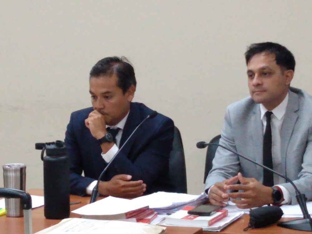 Guillermo Heredia y Federico Pereyra, intengrantes de la  UFI Delitos Informáticos y Estafas.