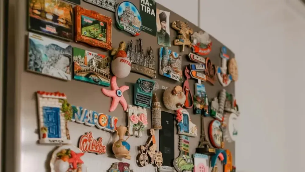 Chau a los imanes en la heladera: las consecuencias que pueden generar