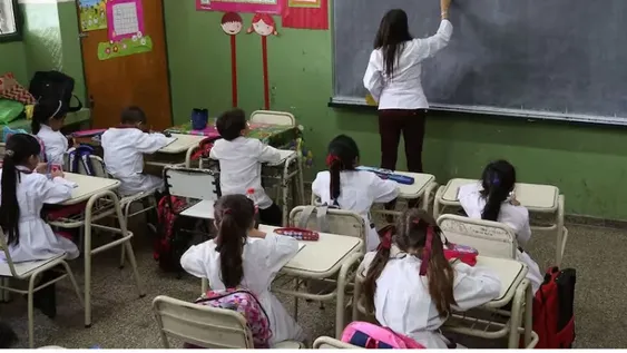 NUEVO PISO SALARIAL. Es una referencia para las paritarias en las provincias.