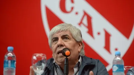 Tras la prohibición de transferencias, Independiente pagará la deuda y podrá incorporar
