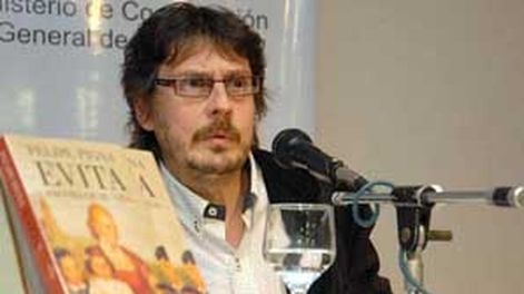 Felipe Pigna finalmente presenta su libro en San Juan